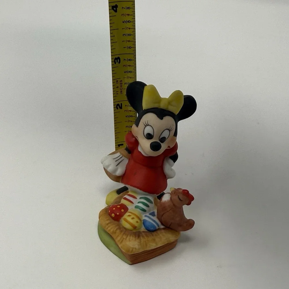 Walt Disney Prod Vintage Minnie Mouse Easter Egg & Chicken Bisque Figurine 2.5